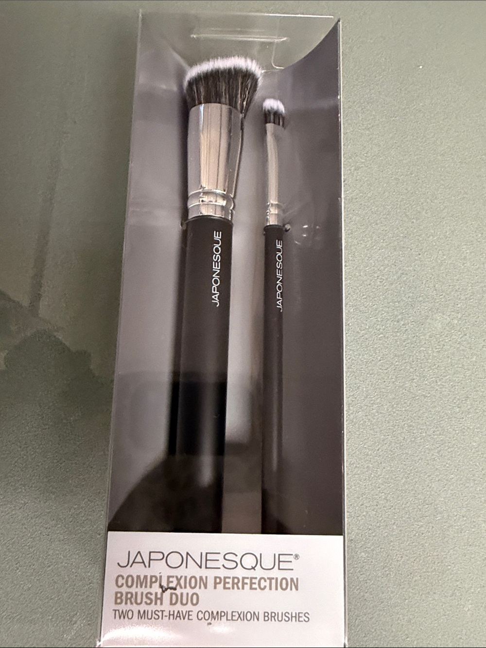 Japonesque Complexion Brush Duo — Black